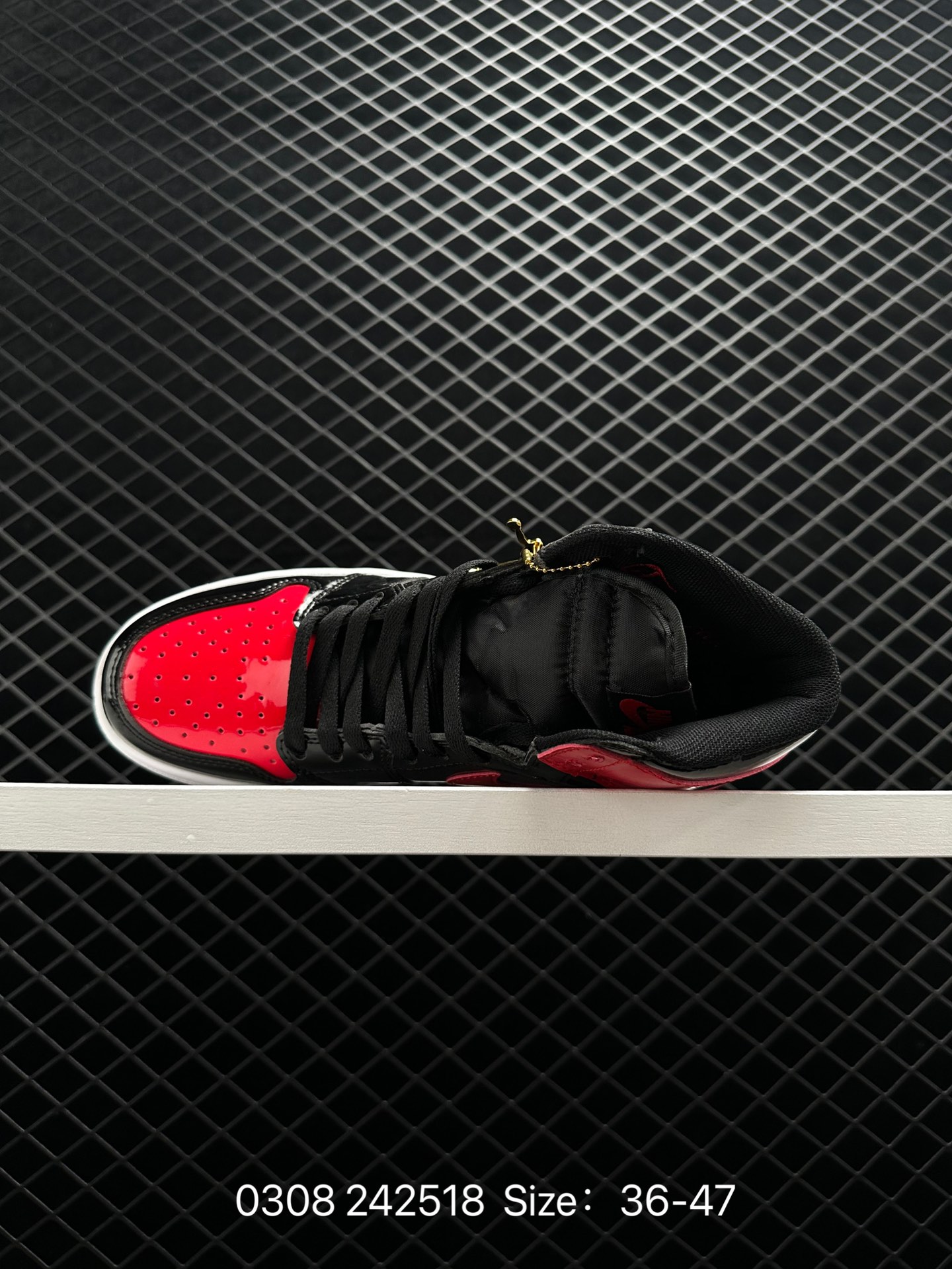 Air Jordan 1 High OG “University Blue”